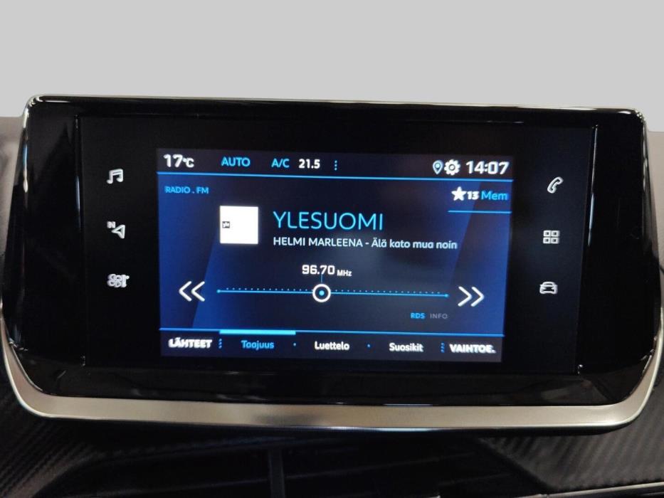 PEUGEOT 2008 2020