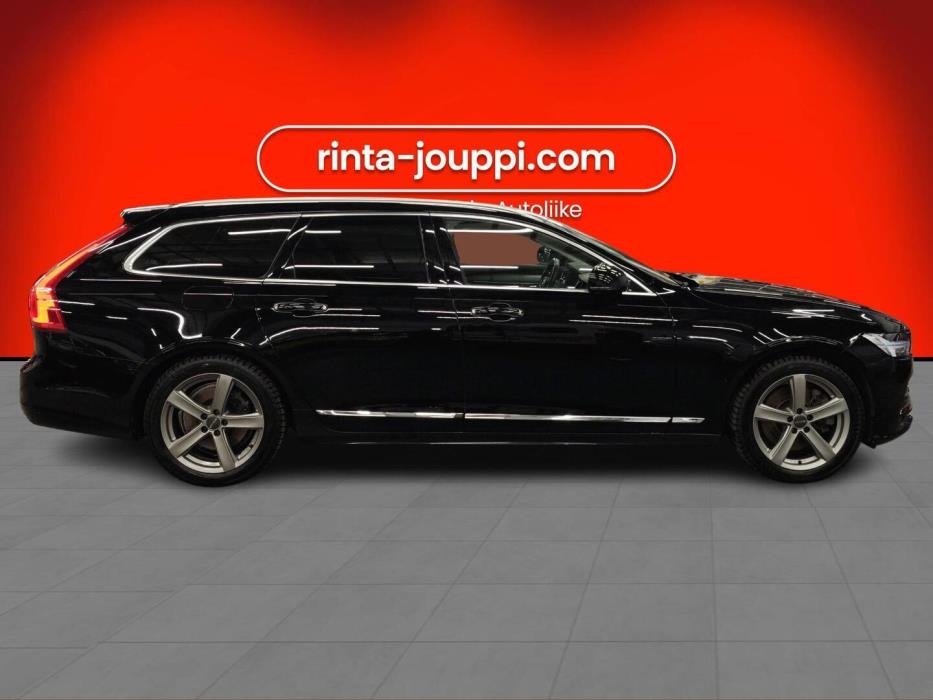 VOLVO V90 2020