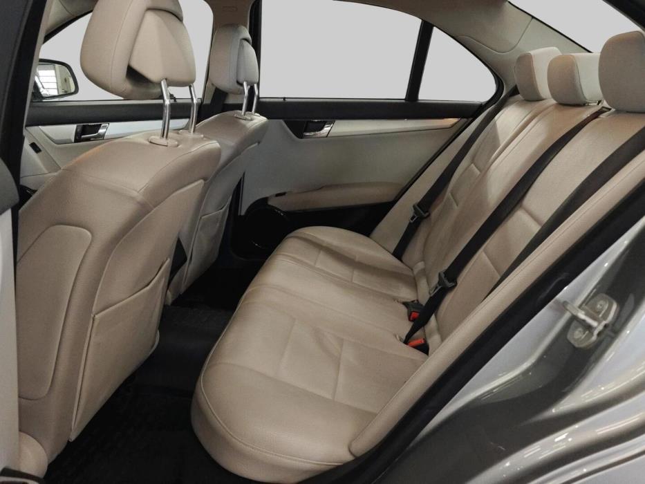 MERCEDES-BENZ C 2008