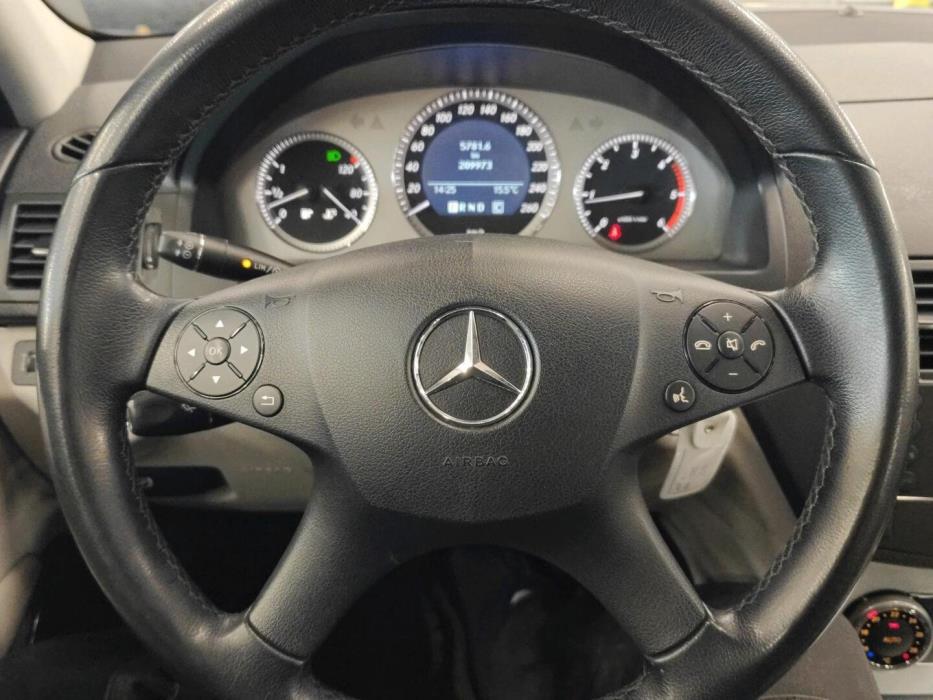 MERCEDES-BENZ C 2008