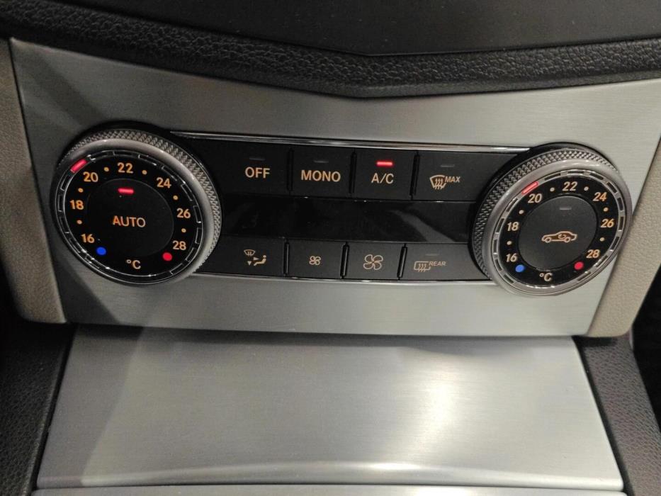 MERCEDES-BENZ C 2008