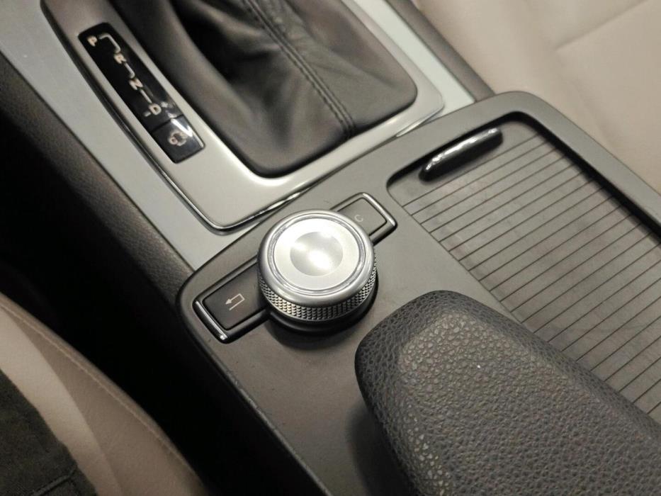 MERCEDES-BENZ C 2008