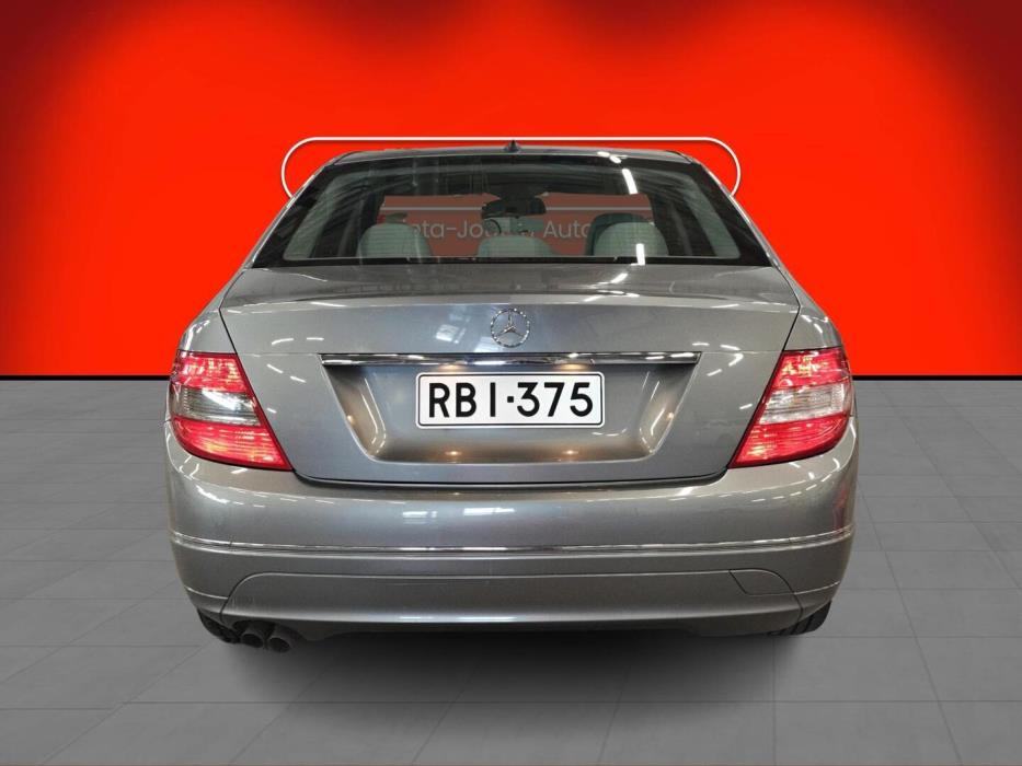 MERCEDES-BENZ C 2008