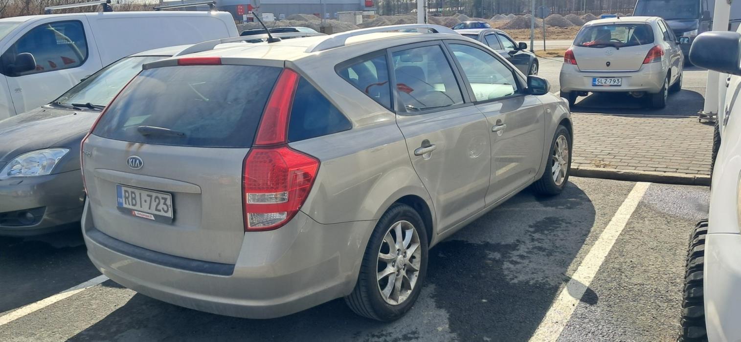 KIA cee'd 2010