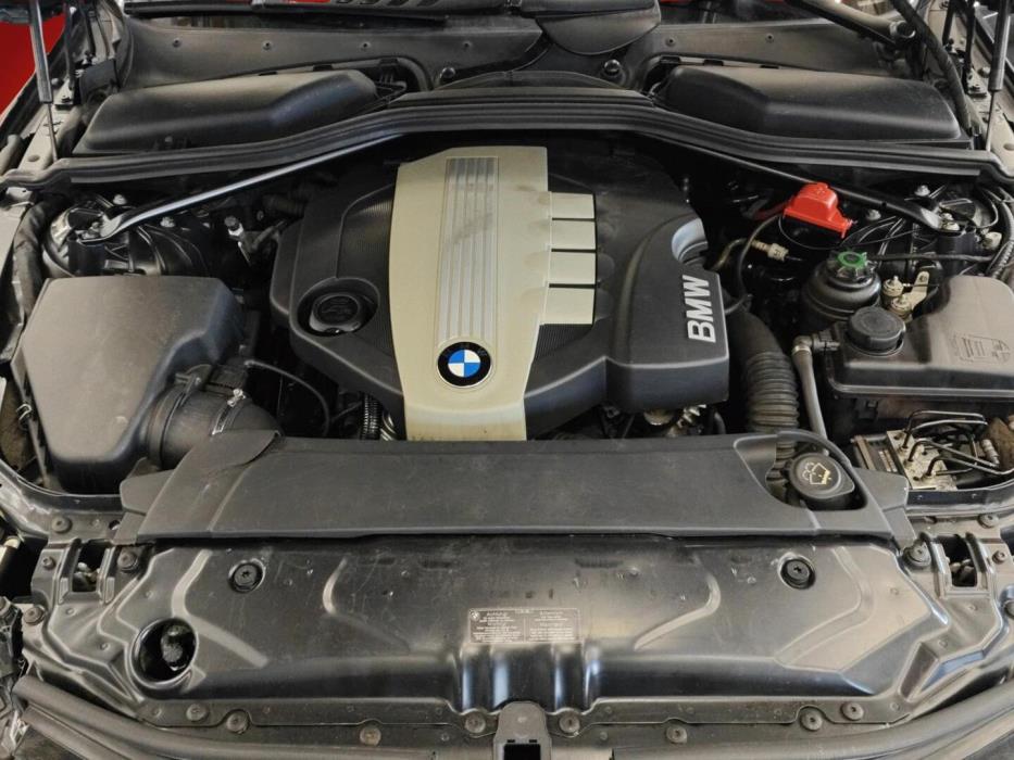 BMW 520 2009