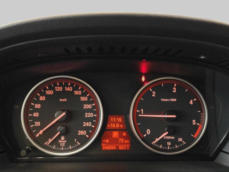 BMW 520 2009