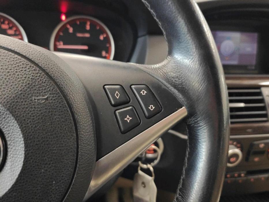 BMW 520 2009