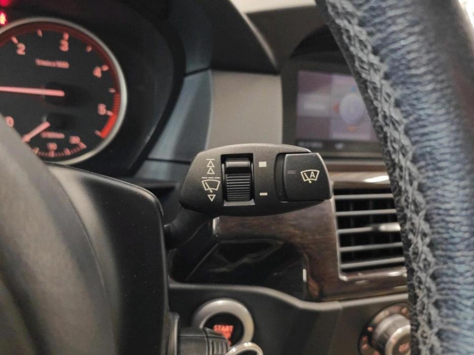 BMW 520 2009