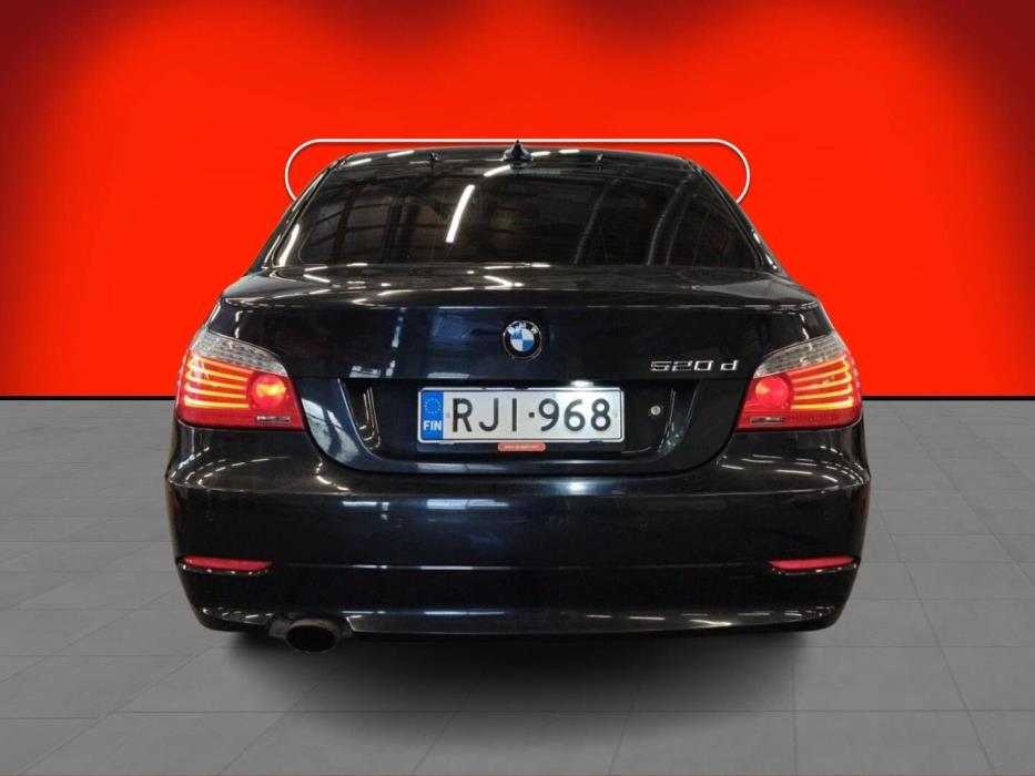 BMW 520 2009