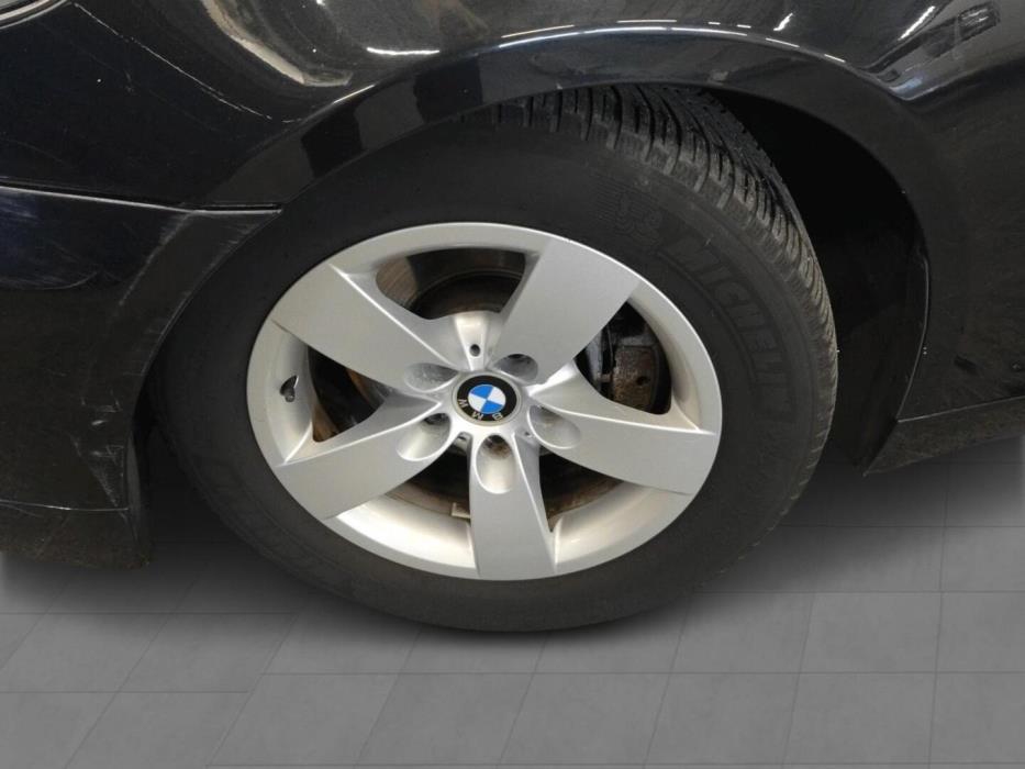 BMW 520 2009
