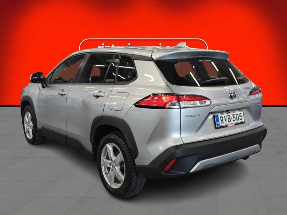 TOYOTA Corolla Cross 2023
