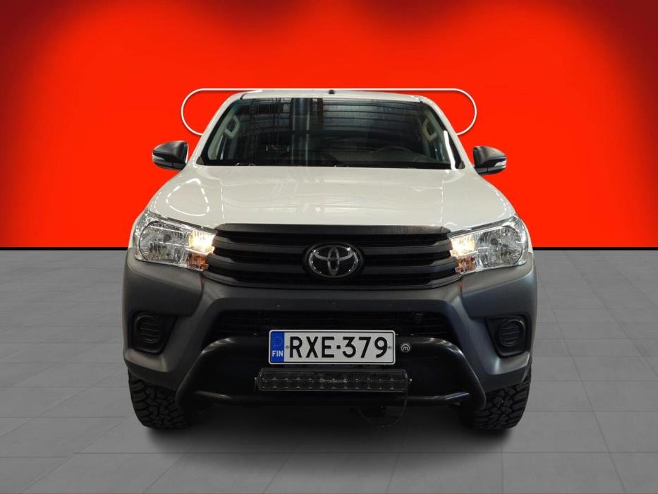 TOYOTA Hilux 2021