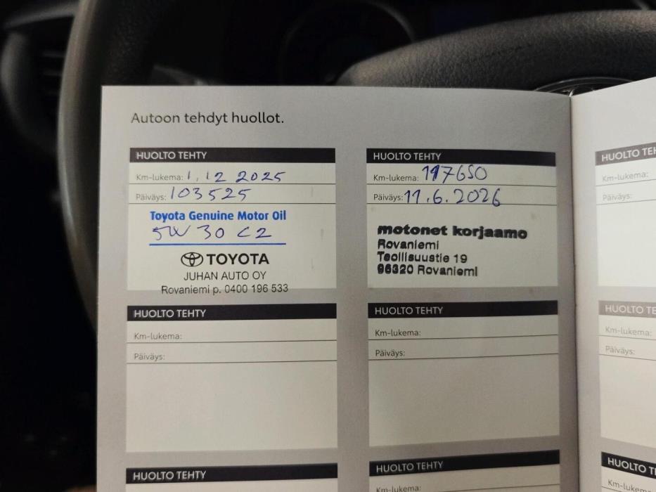 TOYOTA Hilux 2021