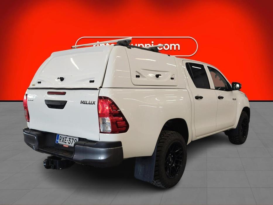 TOYOTA Hilux 2021