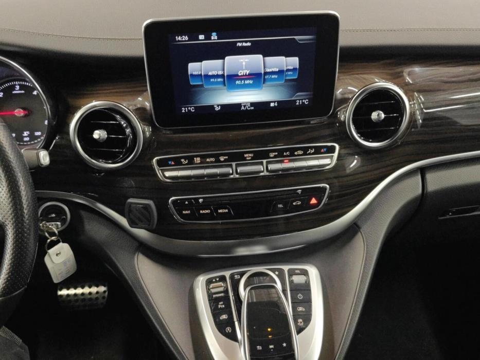 MERCEDES-BENZ V 2018