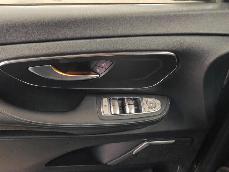 MERCEDES-BENZ V 2018