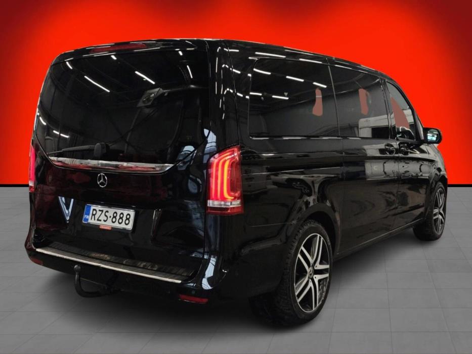 MERCEDES-BENZ V 2018