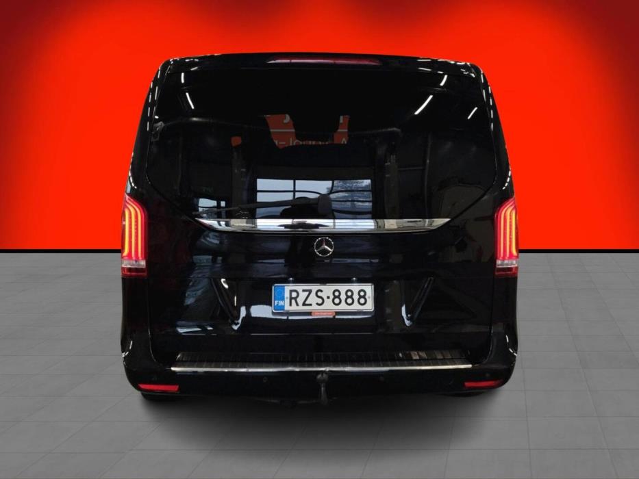 MERCEDES-BENZ V 2018