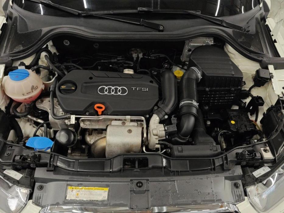 AUDI A1 2011