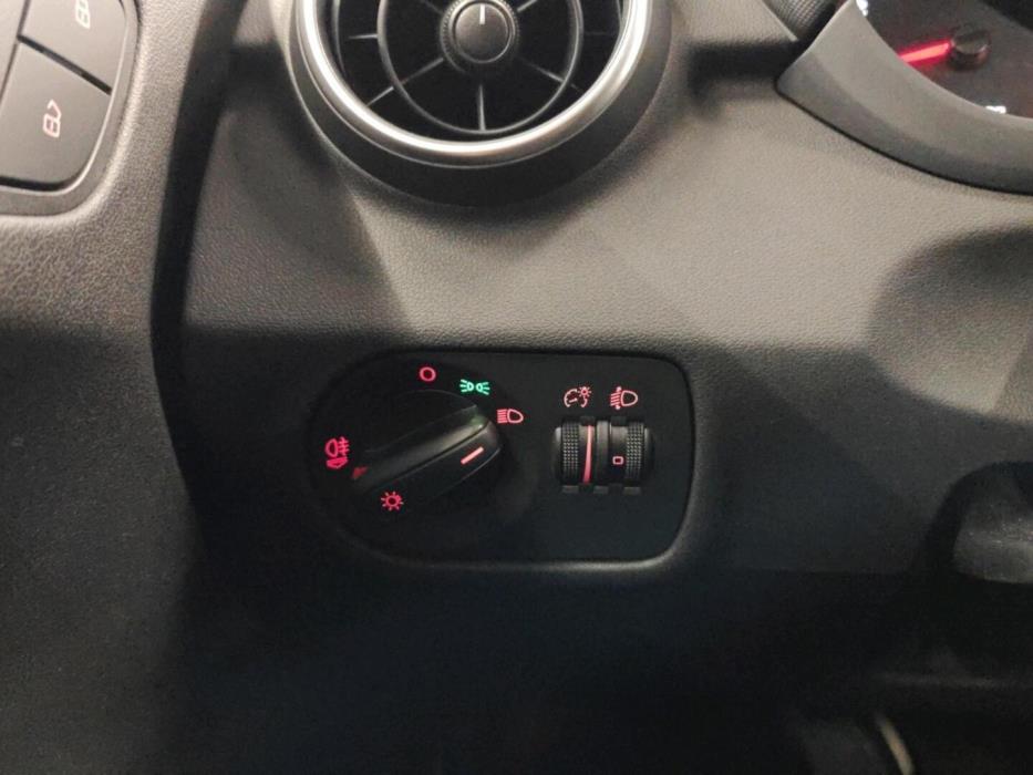 AUDI A1 2011