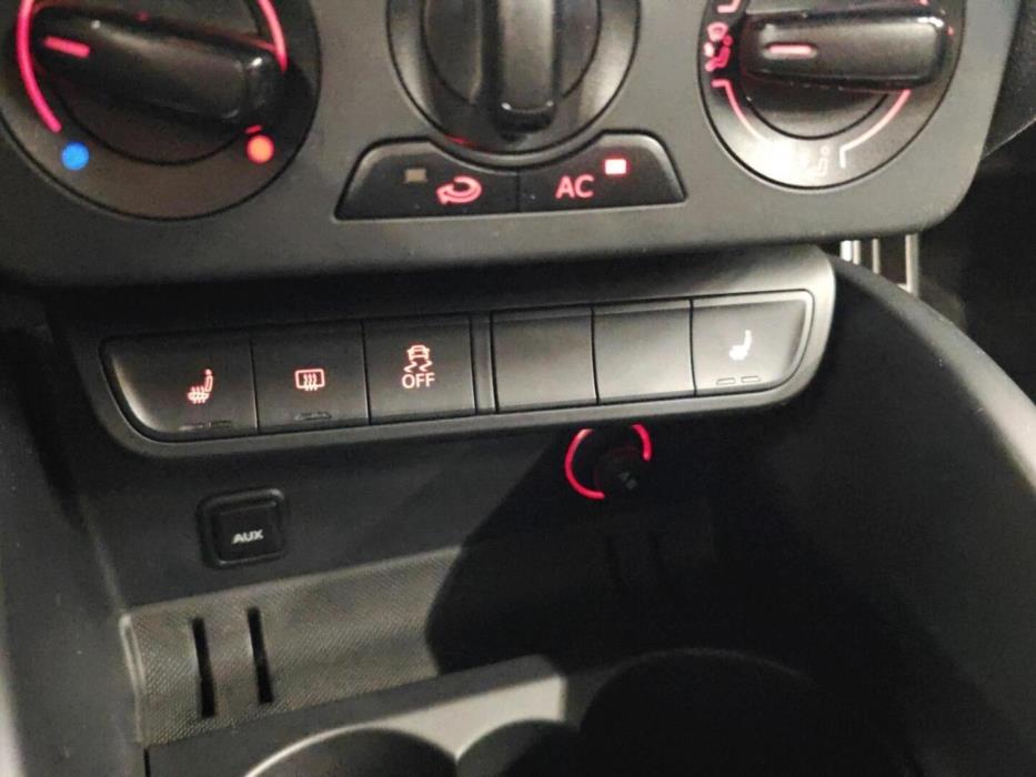 AUDI A1 2011