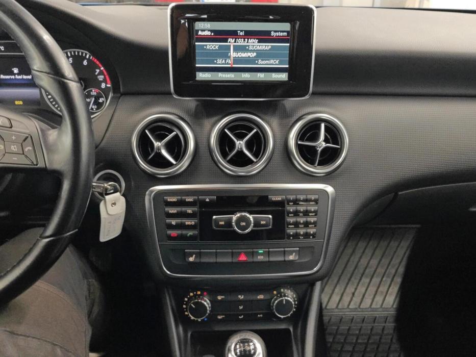 MERCEDES-BENZ A 2014