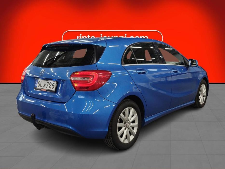 MERCEDES-BENZ A 2014