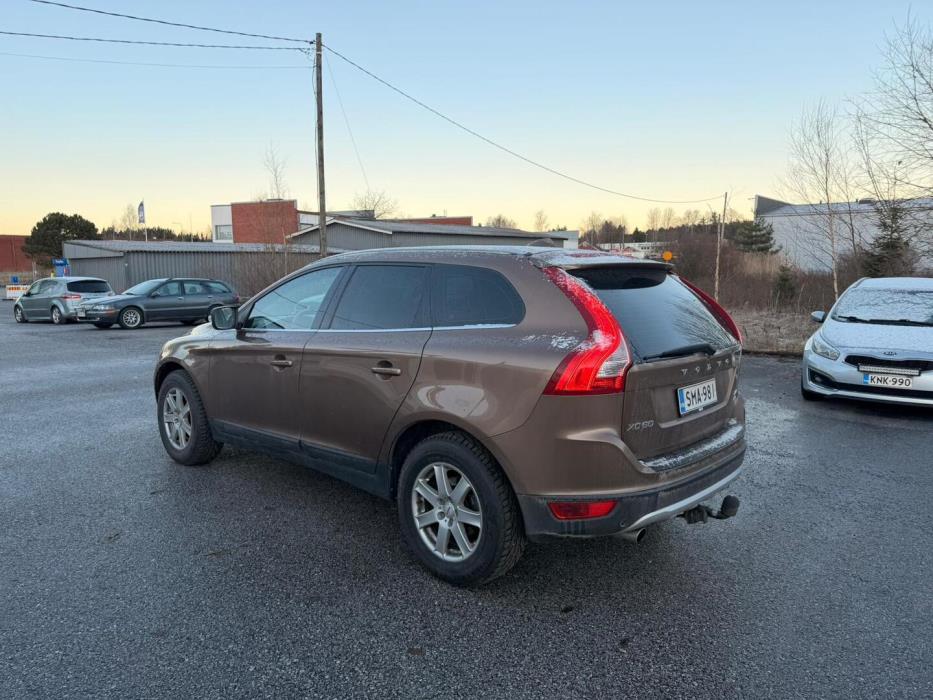 VOLVO XC60 2010