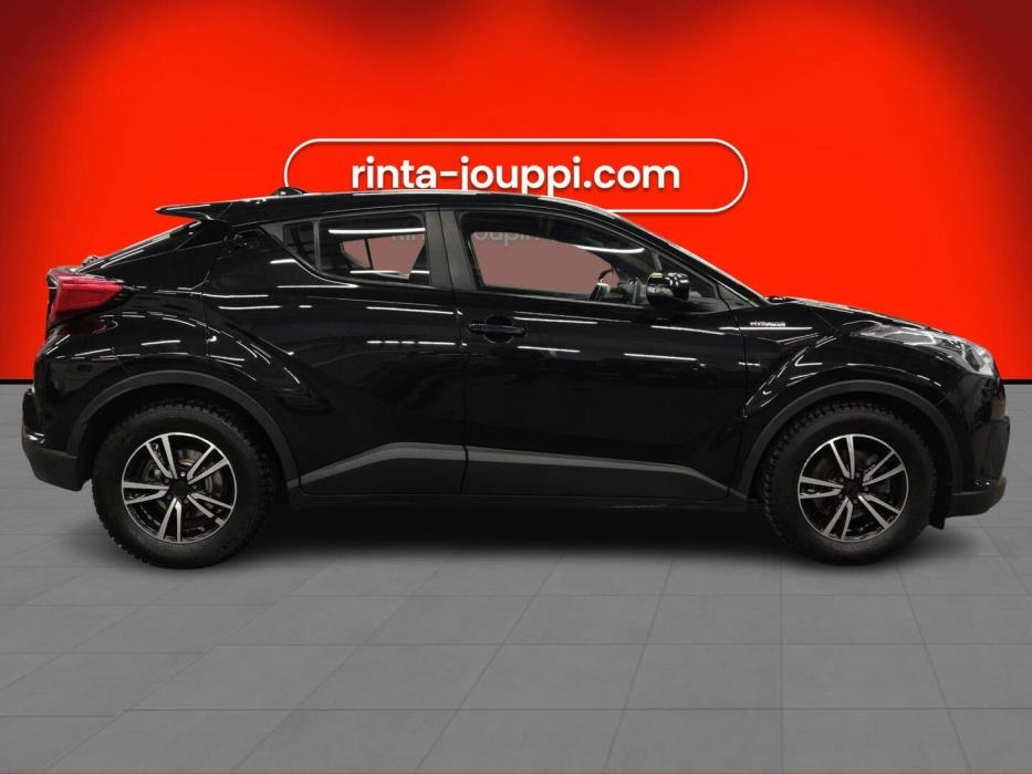TOYOTA C-HR 2018