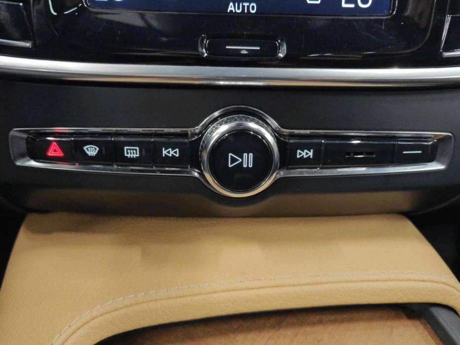 VOLVO V90 2017