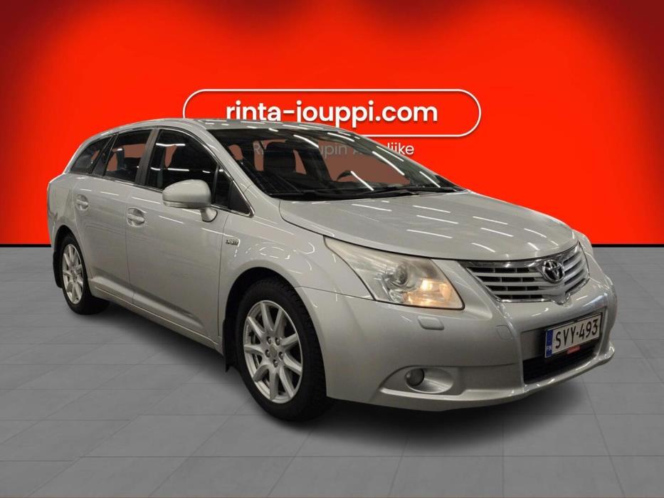TOYOTA Avensis 2010