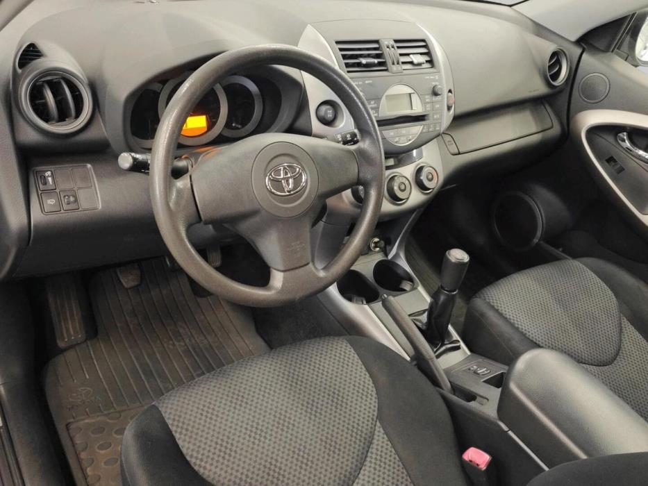 TOYOTA RAV4 2008