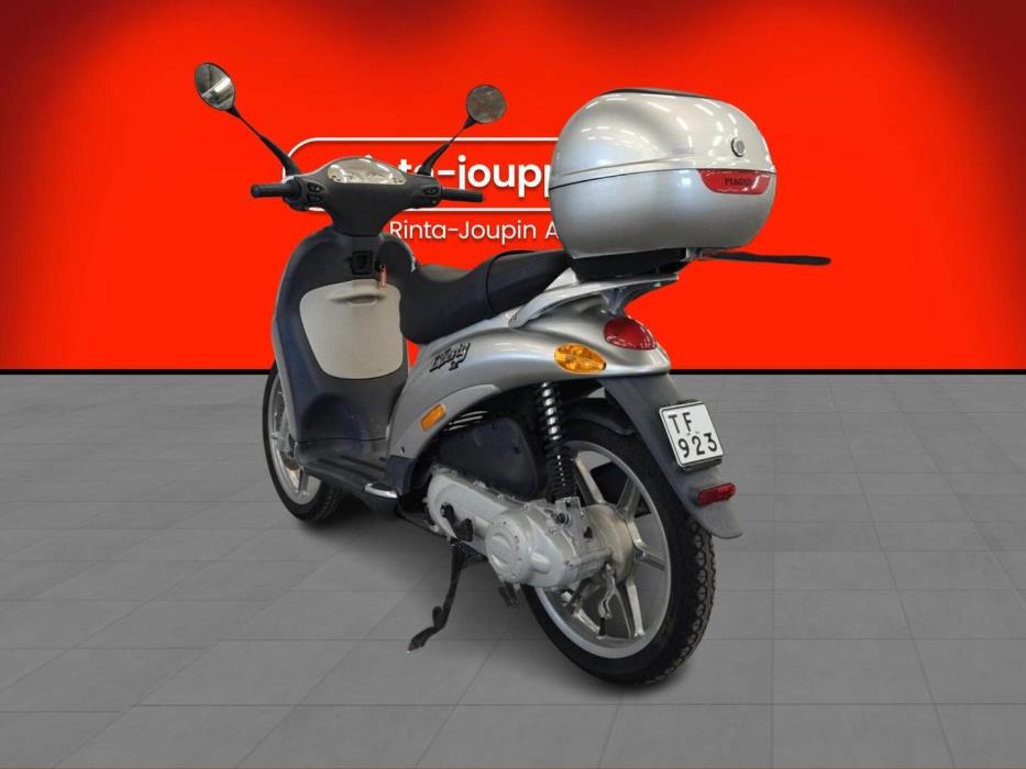 PIAGGIO Liberty 2001