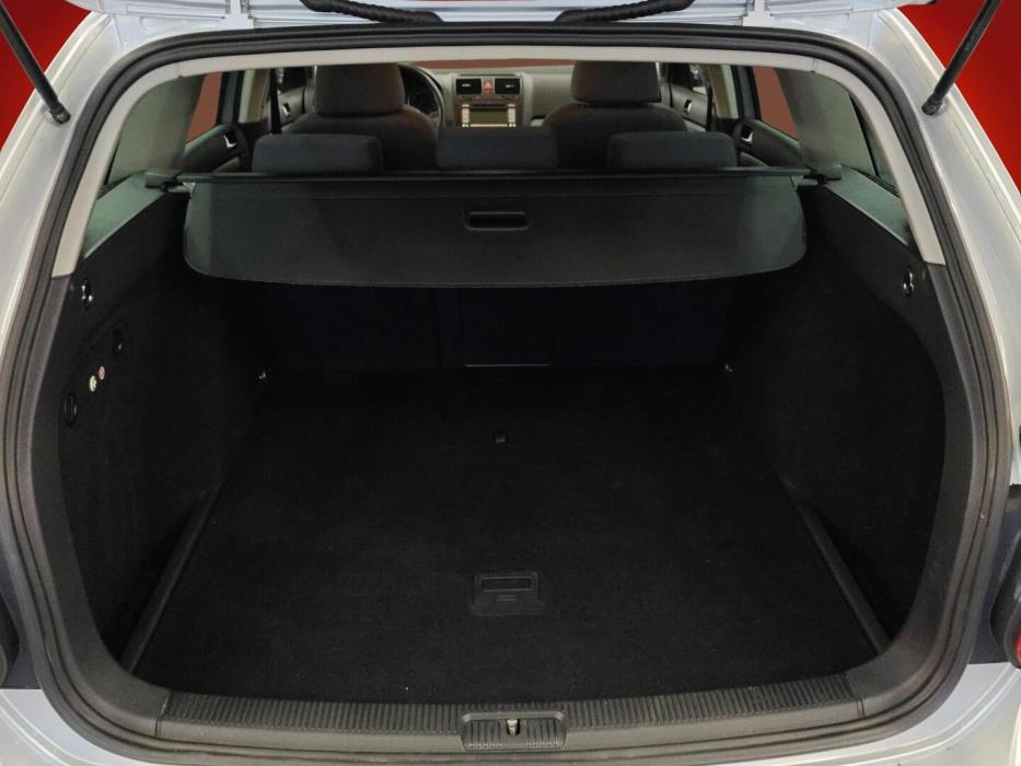 VOLKSWAGEN Golf 2008