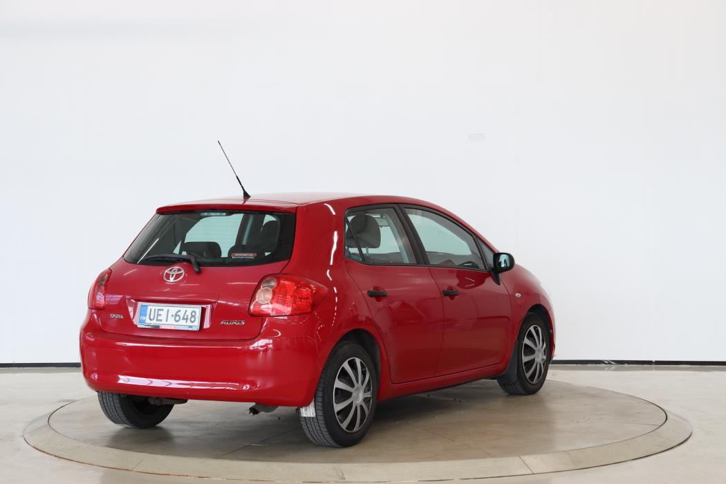 TOYOTA Auris 2009