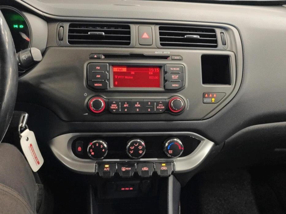 KIA Rio 2013