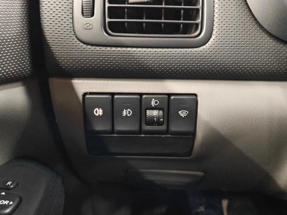 SUBARU Forester 2005