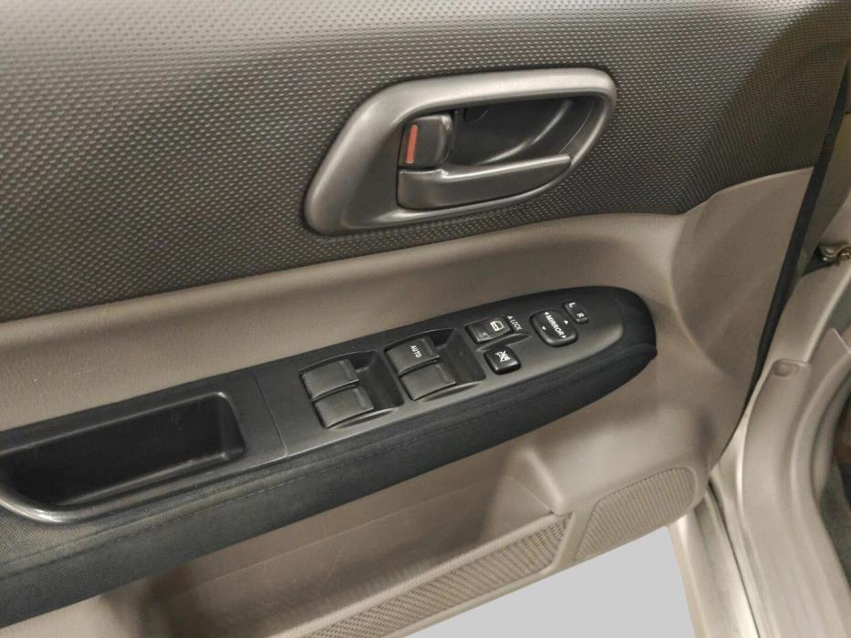 SUBARU Forester 2005