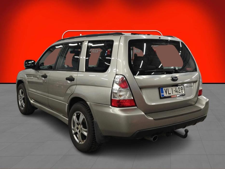 SUBARU Forester 2005