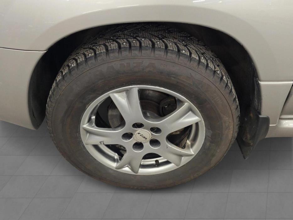 SUBARU Forester 2005