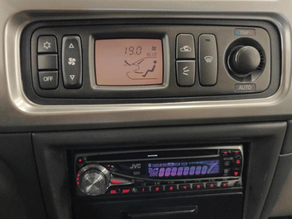 MITSUBISHI Pajero 2006