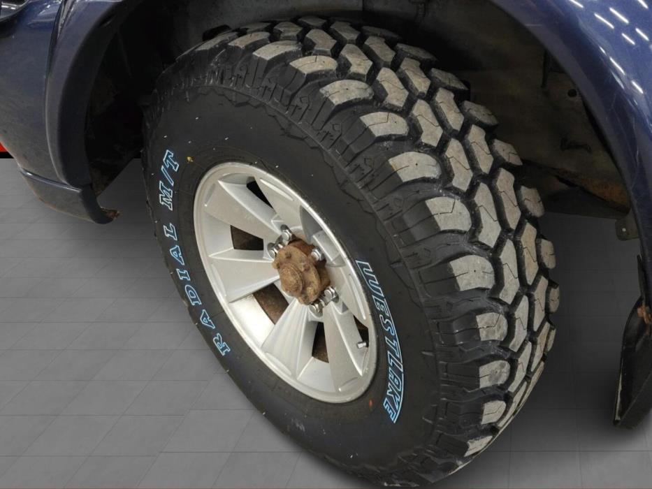MITSUBISHI Pajero 2006