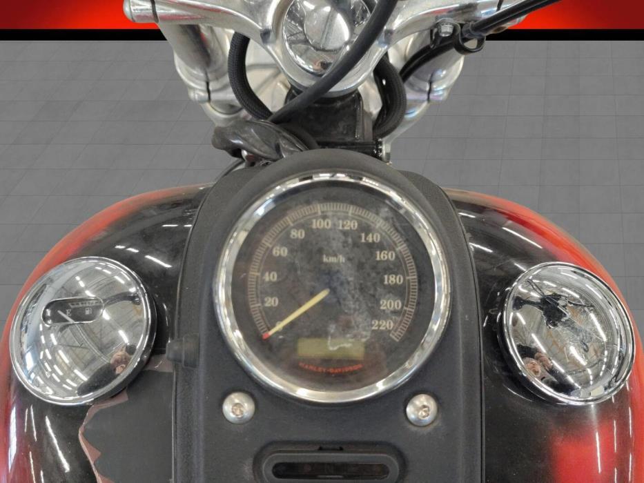 HARLEY-DAVIDSON DYNA 2007