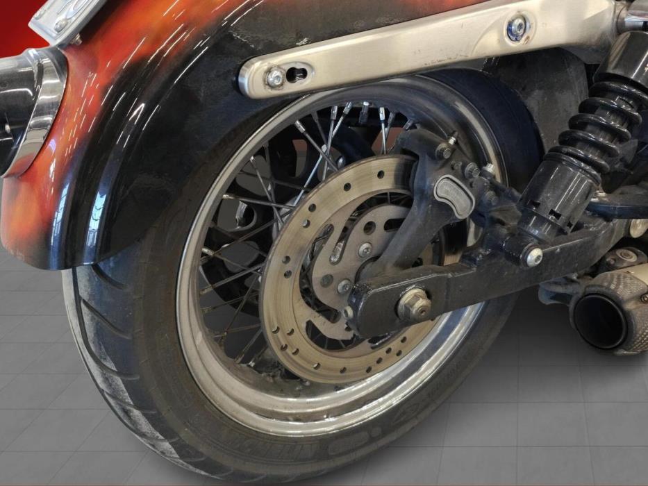 HARLEY-DAVIDSON DYNA 2007