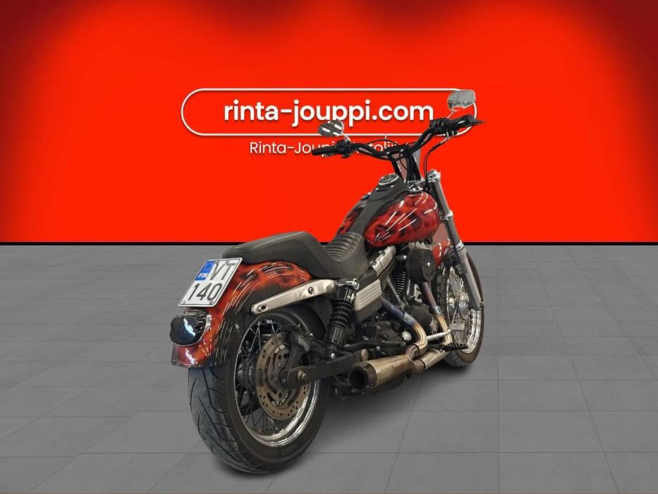 HARLEY-DAVIDSON DYNA 2007