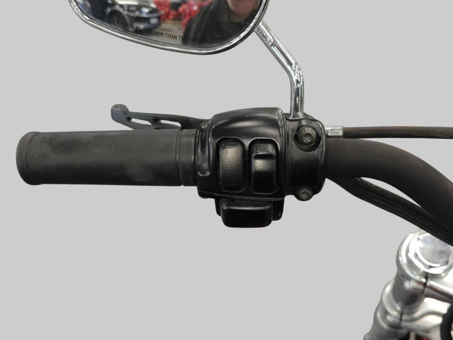 HARLEY-DAVIDSON DYNA 2007