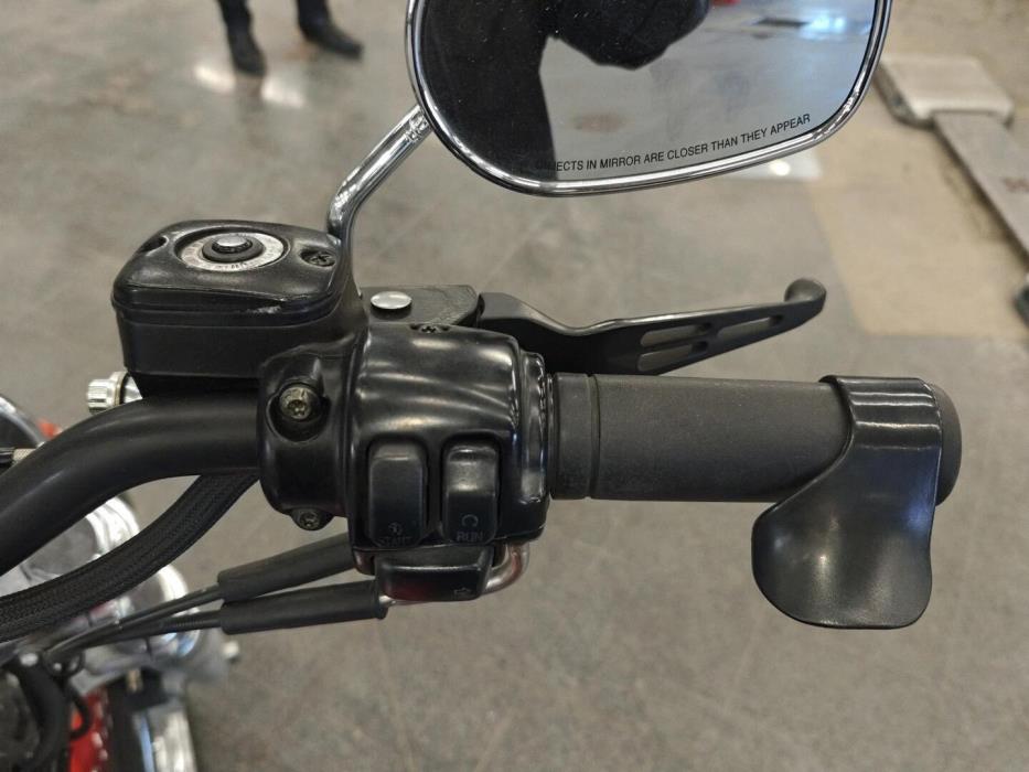 HARLEY-DAVIDSON DYNA 2007