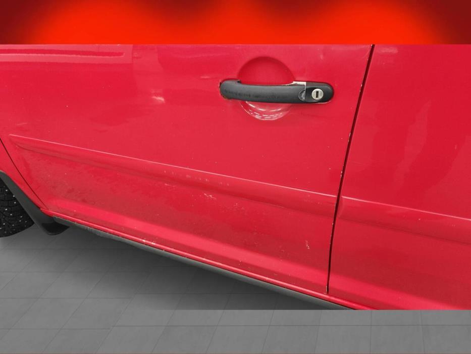 VOLKSWAGEN Touran 2006