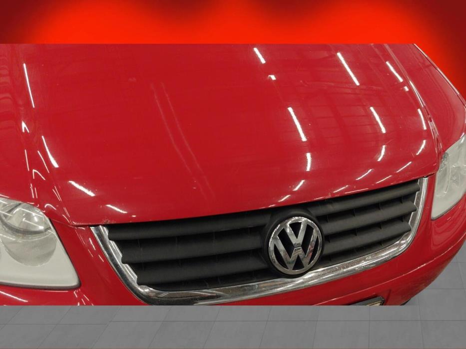 VOLKSWAGEN Touran 2006