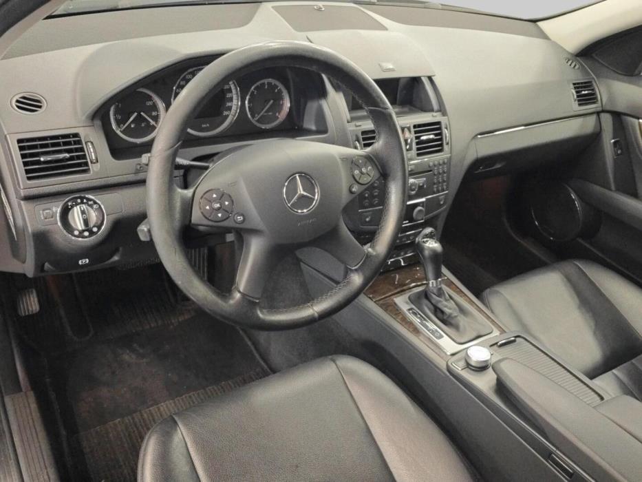 MERCEDES-BENZ C 2008